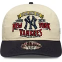 bone-curvo-bege-e-azul-marinho-ajustavel-19twenty-washed-graphic-da-new-york-yankees-mlb-da-new-era