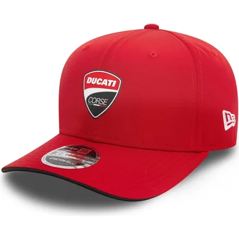 Boné curvo vermelho snapback 9SEVENTY Stretch Snap Core da Ducati Motor MotoGP da New Era