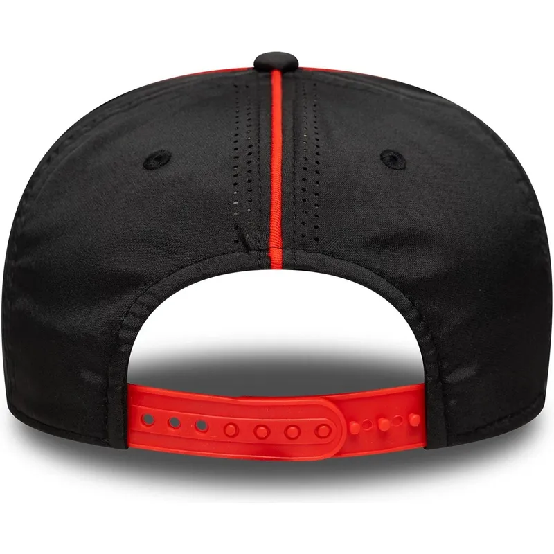 bone-curvo-branco-e-preto-snapback-9seventy-stretch-snap-aprilia-piaggio-da-new-era