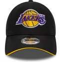 bone-curvo-preto-ajustavel-9forty-microfibre-da-los-angeles-lakers-nba-da-new-era