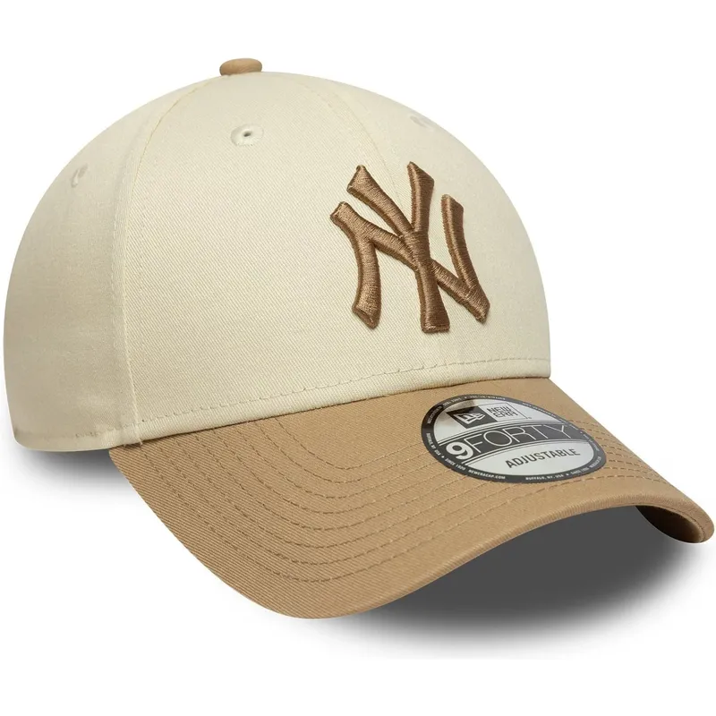 bone-curvo-bege-e-castanho-ajustavel-com-logo-castanho-9forty-colour-block-da-new-york-yankees-mlb-da-new-era