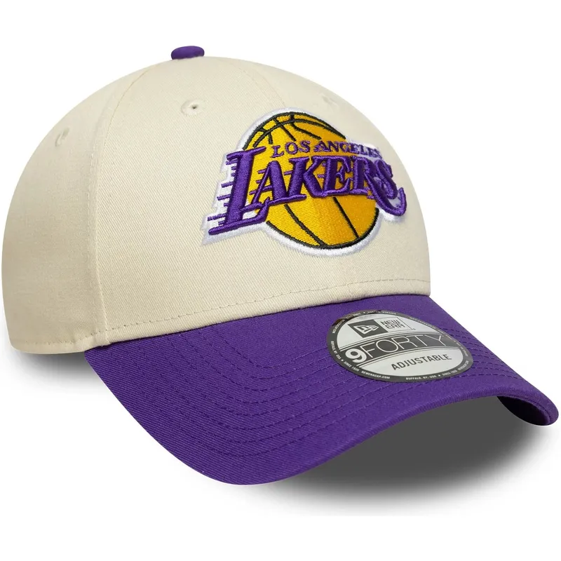 bone-curvo-bege-e-violeta-ajustavel-9forty-colour-block-da-los-angeles-lakers-nba-da-new-era