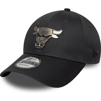 Boné curvo cinza snapback 9FORTY Metallic da Chicago Bulls NBA da New Era