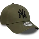 bone-curvo-verde-ajustavel-com-logo-preto-9forty-league-essential-da-new-york-yankees-mlb-da-new-era