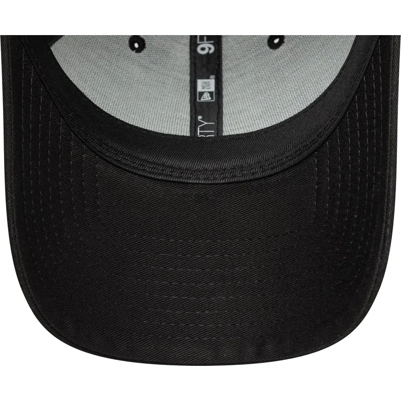 bone-curvo-preto-ajustavel-9forty-seasonal-da-racing-bulls-f1-team-formula-1-da-new-era