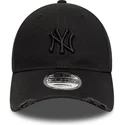 bone-curvo-preto-ajustavel-com-logo-preto-9forty-wash-distress-da-new-york-yankees-mlb-da-new-era