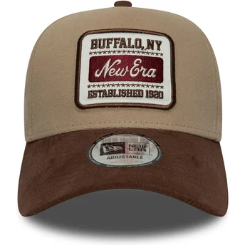 Boné curvo castanho ajustável 9FORTY E Frame Patch Suede da New Era