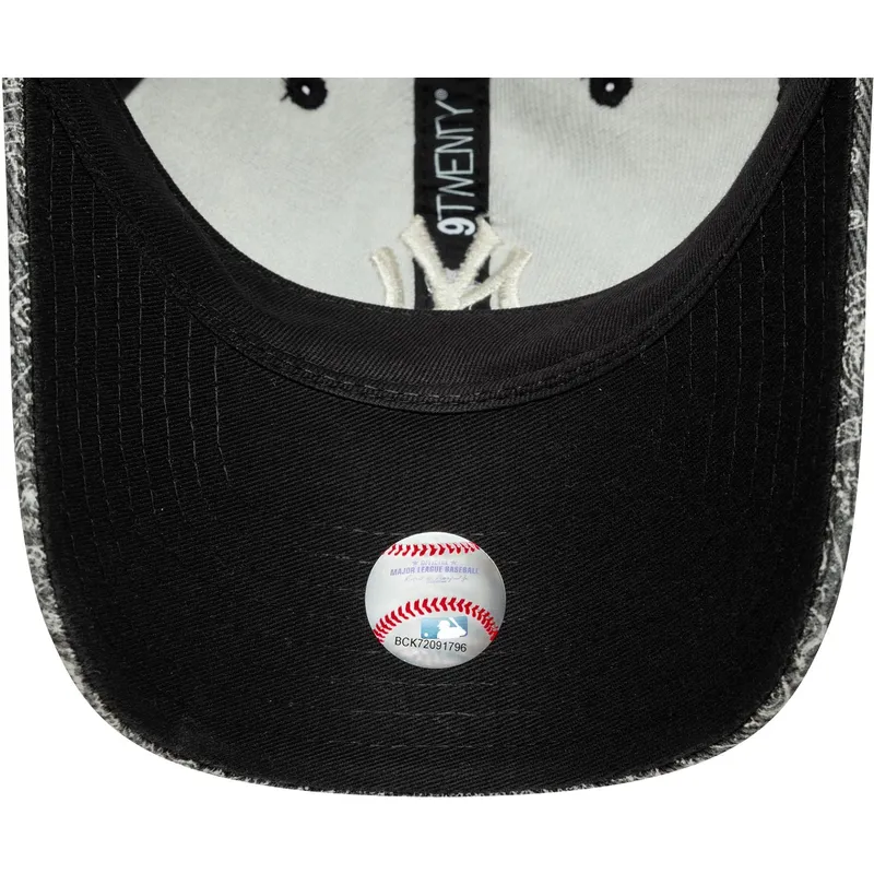 bone-curvo-preto-ajustavel-9twenty-washed-paisley-da-new-york-yankees-mlb-da-new-era