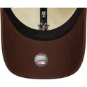 bone-curvo-bege-e-castanho-ajustavel-9twenty-mini-washed-da-new-york-yankees-mlb-da-new-era