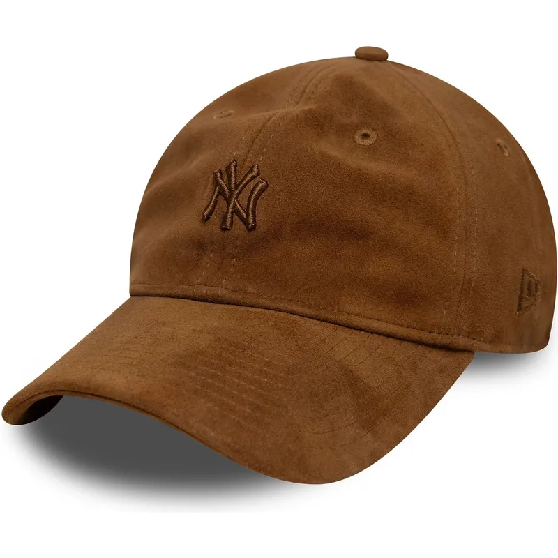 bone-curvo-castanho-ajustavel-com-logo-castanho-9twenty-suede-da-new-york-yankees-mlb-da-new-era