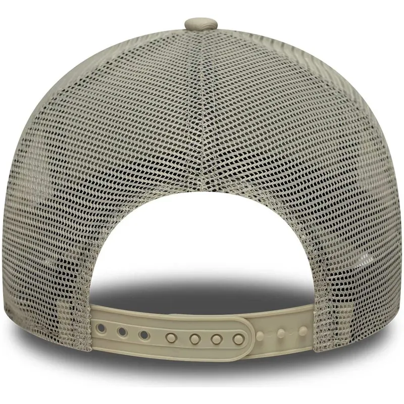 bone-trucker-bege-com-logo-castanho-a-frame-league-essential-da-new-york-yankees-mlb-da-new-era