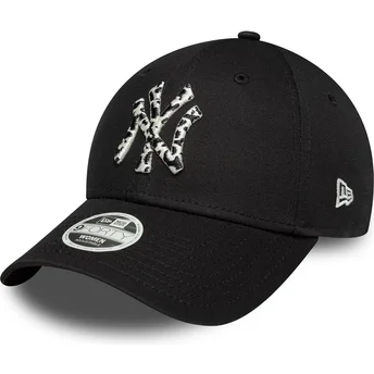 Boné curvo preto ajustável para mulheres 9FORTY Animal Infill da New York Yankees MLB da New Era