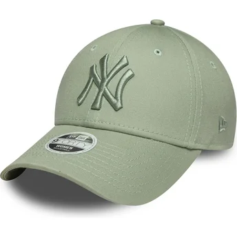Boné curvo verde claro ajustável com logo verde para mulheres 9FORTY League Essential da New York Yankees MLB da New Era