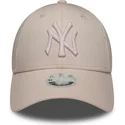bone-curvo-rosa-ajustavel-com-logo-rosa-para-mulheres-9forty-metallic-logo-da-new-york-yankees-mlb-da-new-era