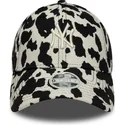bone-curvo-preto-e-branco-ajustavel-para-mulheres-9forty-cow-midi-da-new-york-yankees-mlb-da-new-era