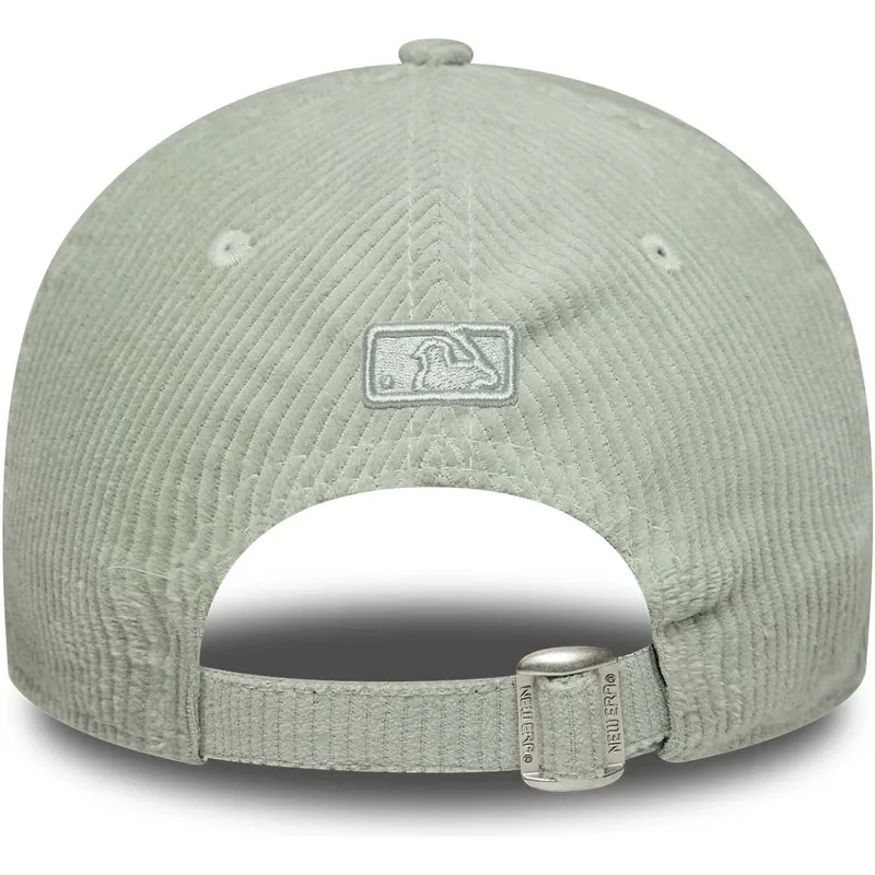 bone-curvo-verde-claro-ajustavel-com-logo-verde-para-mulheres-9forty-m-crown-pastel-cord-da-new-york-yankees-mlb-da-new-era