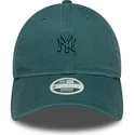bone-curvo-verde-ajustavel-para-mulheres-9twenty-washed-mini-da-new-york-yankees-mlb-da-new-era