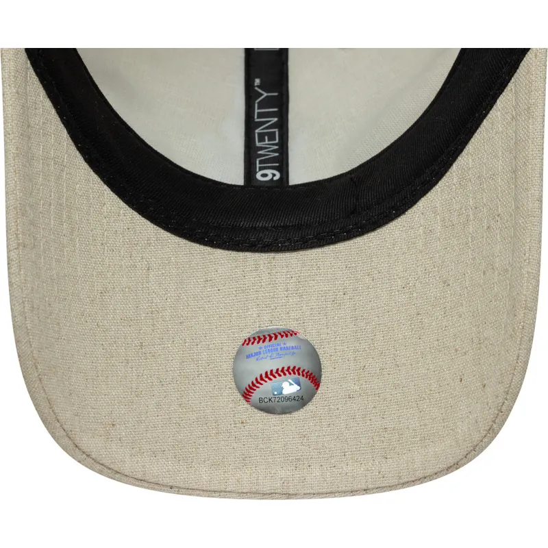 bone-curvo-bege-ajustavel-9twenty-linen-da-new-york-yankees-mlb-da-new-era