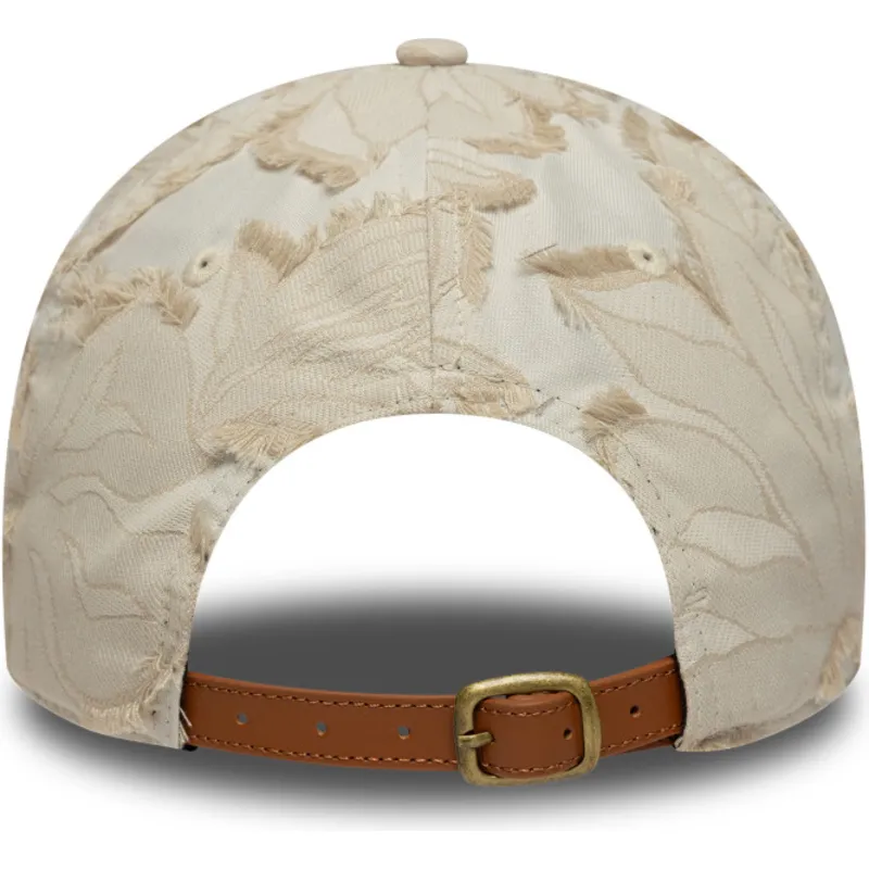 bone-curvo-bege-ajustavel-com-logo-bege-9twenty-img-floral-da-new-york-yankees-mlb-da-new-era