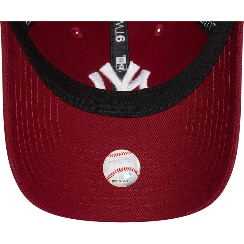 bone-curvo-vermelho-escuro-ajustavel-9twenty-league-essential-da-new-york-yankees-mlb-da-new-era