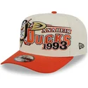 bone-curvo-bege-e-laranja-snapback-9fifty-a-frame-classic-da-anaheim-ducks-nhl-da-new-era