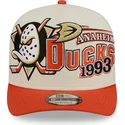 bone-curvo-bege-e-laranja-snapback-9fifty-a-frame-classic-da-anaheim-ducks-nhl-da-new-era