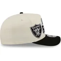 bone-curvo-bege-e-preto-snapback-9fifty-a-frame-classic-da-las-vegas-raiders-nfl-da-new-era