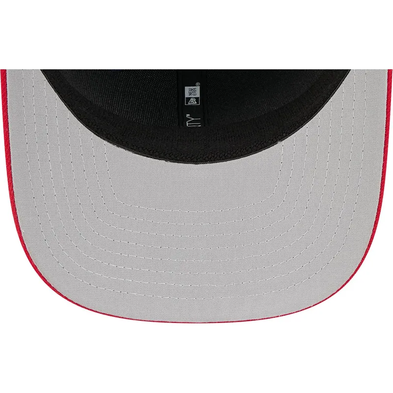 bone-curvo-azul-marinho-e-vermelho-snapback-9seventy-stretch-snap-usa-2026-world-baseball-classic-da-new-era