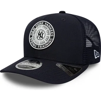 Boné trucker azul marinho 9SEVENTY Stretch Snap Circle Spring Training da New York Yankees MLB da New Era