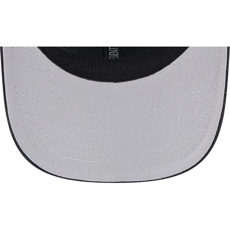 bone-trucker-azul-marinho-9seventy-stretch-snap-evergreen-da-atlanta-braves-mlb-da-new-era