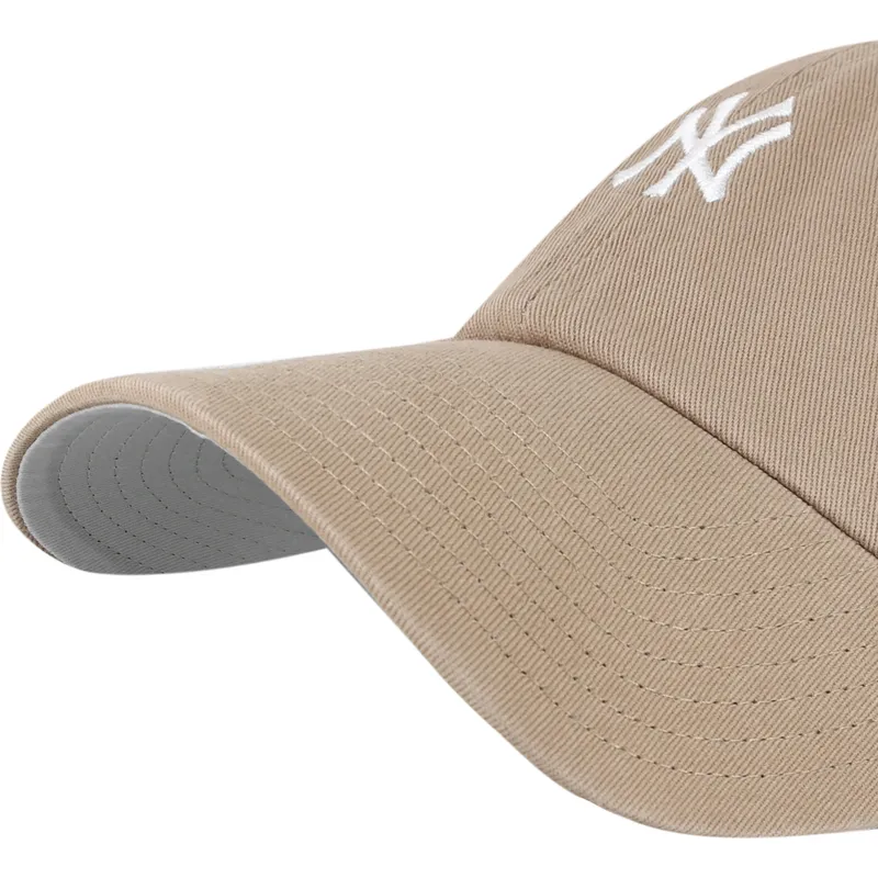bone-curvo-castanho-ajustavel-clean-up-base-runner-da-new-york-yankees-mlb-da-47-brand