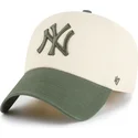 bone-curvo-bege-e-verde-ajustavel-clean-up-two-tone-no-loop-label-da-new-york-yankees-mlb-da-47-brand