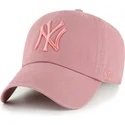 bone-curvo-rosa-ajustavel-com-logo-rosa-clean-up-da-new-york-yankees-mlb-da-47-brand