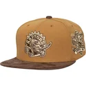 bone-plano-castanho-ajustavel-coffee-strapback-da-toronto-raptors-nba-da-mitchell-ness