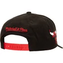 bone-curvo-preto-snapback-shady-suede-pro-da-chicago-bulls-nba-da-mitchell-ness
