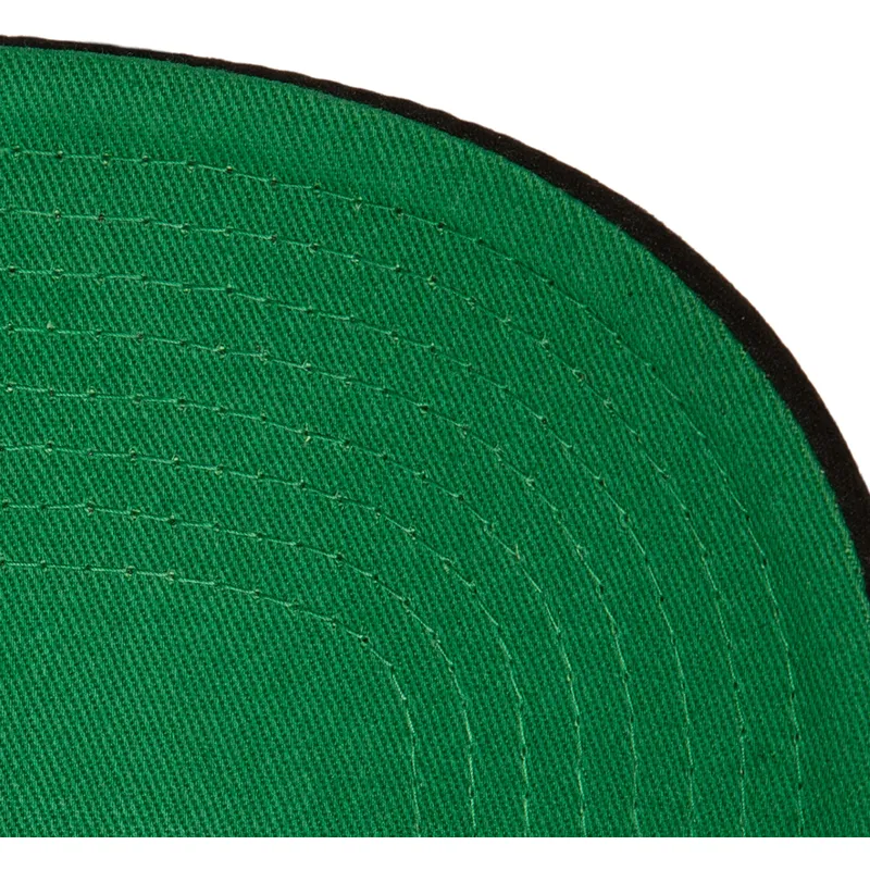 bone-curvo-preto-snapback-shady-suede-pro-da-chicago-bulls-nba-da-mitchell-ness