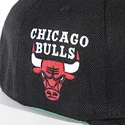 bone-plano-preto-snapback-triple-play-da-chicago-bulls-nba-da-mitchell-ness