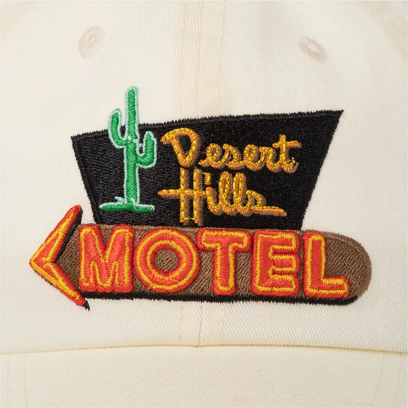 bone-curvo-bege-ajustavel-desert-hill-motel-ballpark-da-american-needle