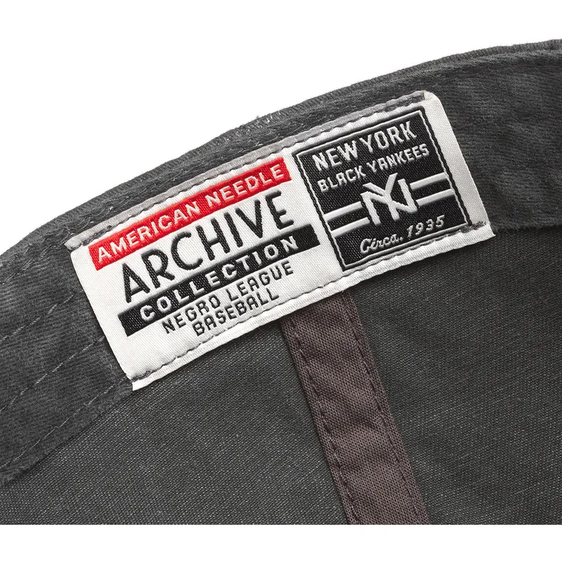 bone-curvo-preto-ajustavel-archive-da-new-york-black-yankees-mlb-da-american-needle