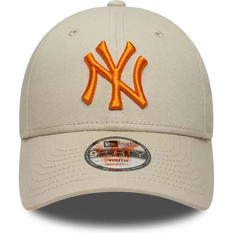 bone-curvo-bege-ajustavel-com-logo-laranja-para-crianca-9forty-league-essential-da-new-york-yankees-mlb-da-new-era