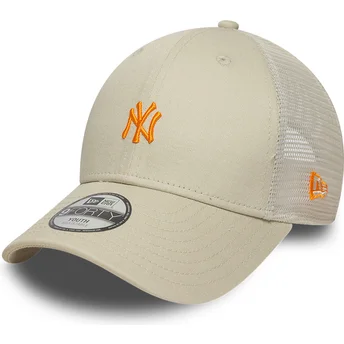 Boné trucker bege ajustável com logo laranja para criança 9FORTY Homefield da New York Yankees MLB da New Era