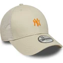 bone-trucker-bege-ajustavel-com-logo-laranja-para-crianca-9forty-homefield-da-new-york-yankees-mlb-da-new-era