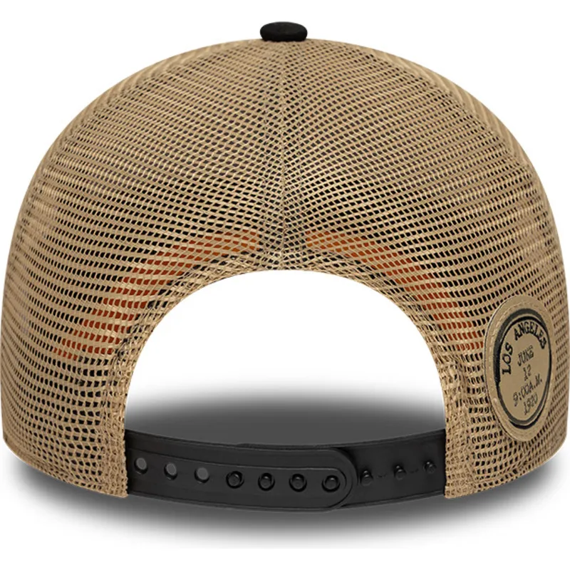 bone-trucker-bege-para-crianca-a-frame-location-patch-california-da-new-era