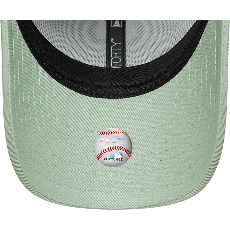 bone-curvo-verde-ajustavel-para-mulheres-9forty-mini-cord-da-new-york-yankees-mlb-da-new-era