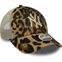 bone-trucker-leopardo-para-mulheres-9forty-m-crown-a-frame-leaopard-da-new-york-yankees-mlb-da-new-era