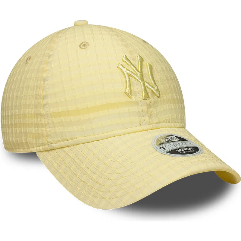 bone-curvo-amarelo-ajustavel-com-logo-amarelo-para-mulheres-9twenty-seersucker-da-new-york-yankees-mlb-da-new-era