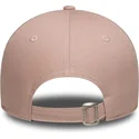 bone-curvo-rosa-ajustavel-com-logo-rosa-para-mulheres-9forty-league-essential-da-new-york-yankees-mlb-da-new-era