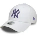 bone-curvo-branco-ajustavel-com-logo-violeta-para-mulheres-9forty-league-essential-da-new-york-yankees-mlb-da-new-era