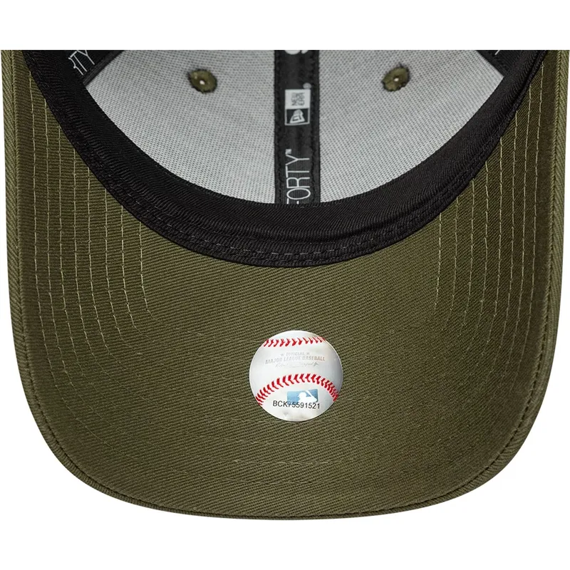 bone-curvo-verde-ajustavel-para-mulheres-9forty-metallic-da-los-angeles-dodgers-mlb-da-new-era