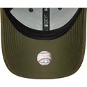 bone-curvo-verde-ajustavel-9forty-soft-cord-da-new-york-yankees-mlb-da-new-era